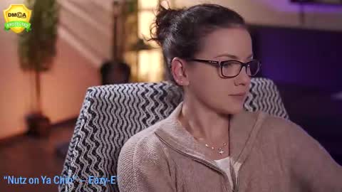 tiffanyriox online show from 10/15/25, 11:38