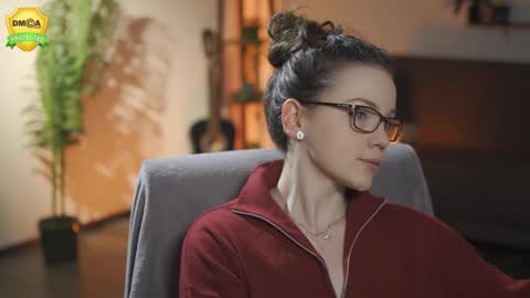 tiffanyriox online show from 02/13/26, 01:01