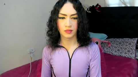 Snapshot of tiffanys_sohot chatting on 07/29/26, 10:52 Tefy velandia online show from 07/29/26, 10:52