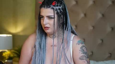  Tiffany  online show from 10/13/25, 06:19