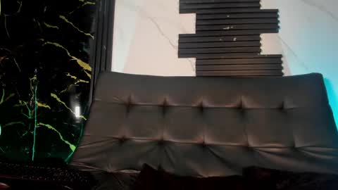 tiffanyy_deluxe online show from 03/19/26, 05:06