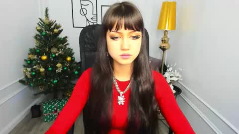 tiffanyyoun online show from 12/19/25, 11:06