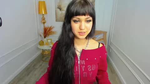 tiffanyyoun online show from 04/23/26, 06:32