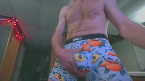 Snapshot of tigars36 chatting on 12/29/24, 07:17 Tigars36 online show from 12/29/24, 07:17