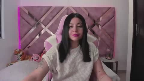 Snapshot of tigerbaby_ chatting on 06/11/26, 02:53 Ana online show from 06/11/26, 02:53