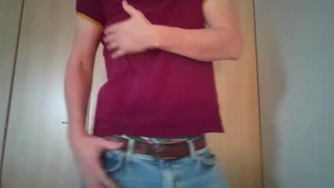 tigerjow941808 online show from 11/28/25, 12:41