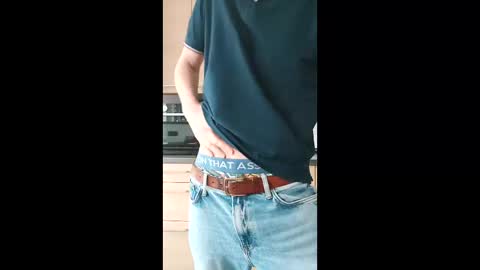 tigerjow941808 online show from 03/06/26, 08:22