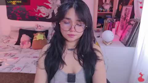 Snapshot of tigerlily__1 chatting on 06/23/26, 04:05 Lilith online show from 06/23/26, 04:05