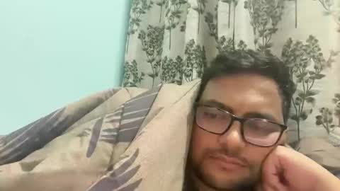 Snapshot of tigertinku chatting on 11/30/25, 04:44 tigertinku online show from 11/30/25, 04:44