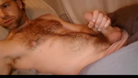 Snapshot of tigerzaddy chatting on 12/16/25, 01:49 tigerzaddy online show from 12/16/25, 01:49