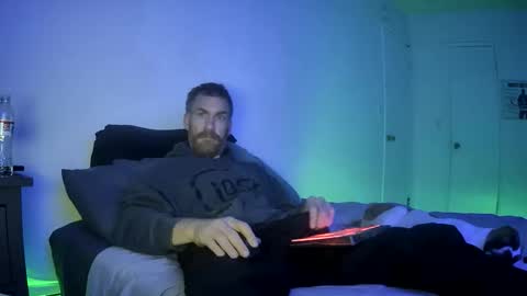 Snapshot of tiggity19 chatting on 05/21/26, 11:39 Tiggity23 come stroke my 9 cock with ne online show from 05/21/26, 11:39