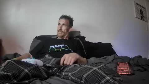 Snapshot of tiggity19 chatting on 06/02/26, 03:52 Tiggity23 come stroke my 9 cock with ne online show from 06/02/26, 03:52