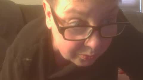 Snapshot of tight_kitty55 chatting on 03/23/26, 04:22 tight Kitty55 online show from 03/23/26, 04:22