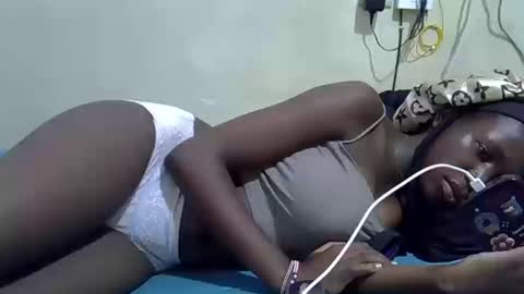 tight_pussie online show from 03/13/26, 07:48