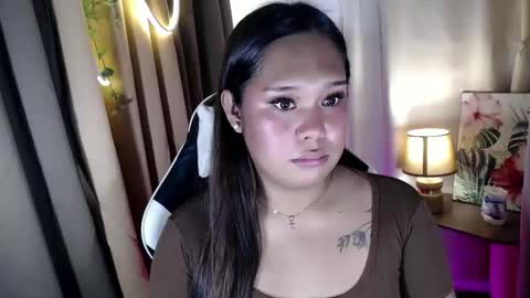 Snapshot of tightkitten4u chatting on 10/25/25, 11:29 Kitti online show from 10/25/25, 11:29