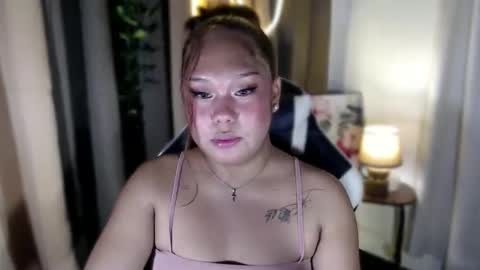 Snapshot of tightkitten4u chatting on 11/04/25, 07:57 Kitti online show from 11/04/25, 07:57