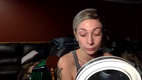 Snapshot of tightntatted13 chatting on 09/16/25, 05:47 3 online show from 09/16/25, 05:47