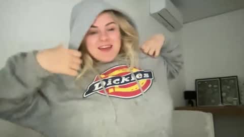 Lexi online show from 09/10/25, 11:27