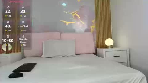 T I F F A N Y online show from 09/22/25, 11:07