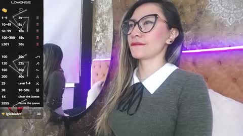 TILA TEQUILA online show from 03/12/25, 12:36