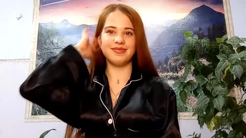 Snapshot of tillietruchan chatting on 01/13/26, 11:48 Natalie online show from 01/13/26, 11:48