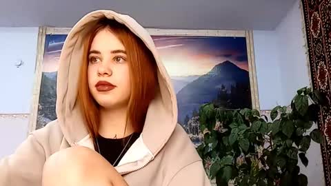 Snapshot of tillietruchan chatting on 02/10/26, 08:07 Natalie online show from 02/10/26, 08:07