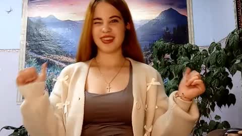 Snapshot of tillietruchan chatting on 03/09/26, 11:03 Natalie online show from 03/09/26, 11:03