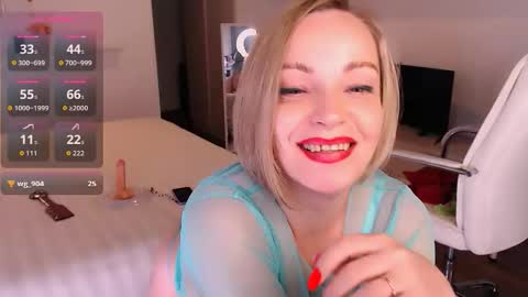 Tilly online show from 11/25/25, 08:09