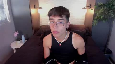 Snapshot of tim__fox chatting on 02/02/25, 07:35 Tim Fox online show from 02/02/25, 07:35