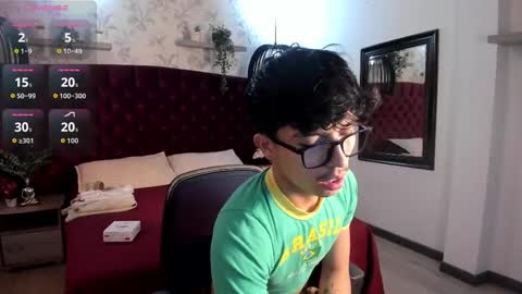 Snapshot of tim__fox chatting on 10/06/25, 12:13 Tim Fox online show from 10/06/25, 12:13