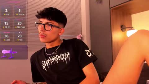 Snapshot of tim__fox chatting on 10/10/25, 12:04 Tim Fox online show from 10/10/25, 12:04