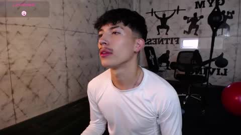 Snapshot of tim__fox chatting on 10/15/25, 11:21 Tim Fox online show from 10/15/25, 11:21