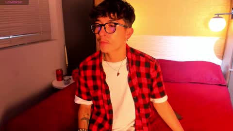 Snapshot of tim__fox chatting on 10/28/25, 11:58 Tim Fox online show from 10/28/25, 11:58