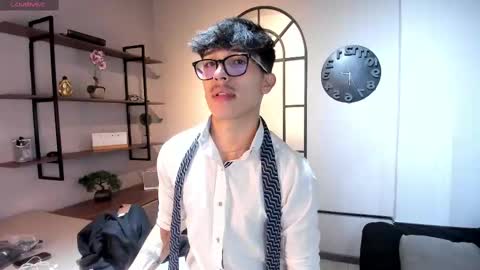 Snapshot of tim__fox chatting on 11/11/25, 12:05 Tim Fox online show from 11/11/25, 12:05