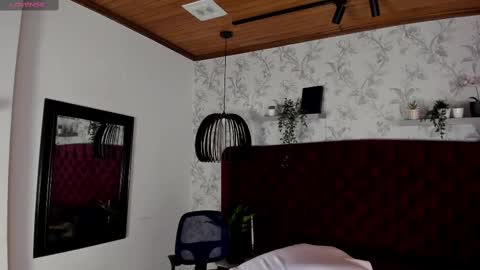 Snapshot of tim__fox chatting on 11/20/25, 12:05 Tim Fox online show from 11/20/25, 12:05