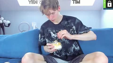 Tim online show from 03/08/25, 08:33