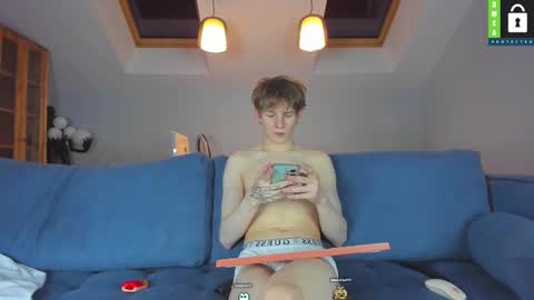 Tim online show from 03/10/25, 10:02