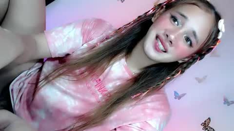 Snapshot of timea_slut69xx chatting on 01/23/25, 10:11 Happy Birthday To Me online show from 01/23/25, 10:11