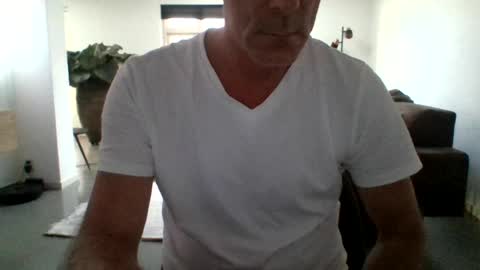 Snapshot of times20 chatting on 07/12/26, 04:47 times20 online show from 07/12/26, 04:47