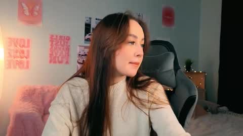 Mia online show from 02/08/26, 07:39