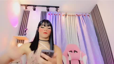 Snapshot of timmy_boyy chatting on 03/05/25, 12:38 Hallie And Annie online show from 03/05/25, 12:38