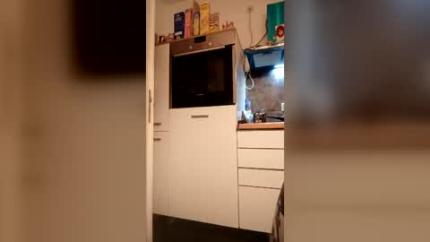 timomitteis online show from 08/06/26, 10:00