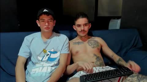 Snapshot of timothy_eliot chatting on 01/11/26, 06:40 wanna play bareback uncut colombian couple new twink bbk online show from 01/11/26, 06:40