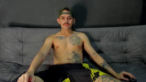 Snapshot of timothy_eliot chatting on 03/31/26, 06:58 wanna play bareback uncut colombian couple new twink bbk online show from 03/31/26, 06:58