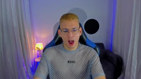 timi  jones online show from 12/09/24, 12:23