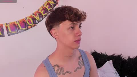 Timothy 21 years old online show from 10/30/25, 09:15