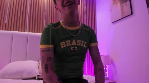 Timothy 21 years old online show from 06/07/26, 08:12