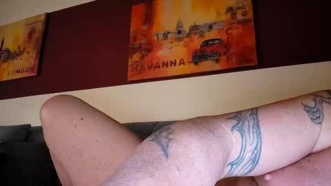 Snapshot of timschmidt112021 chatting on 01/16/26, 02:04 timschmidt112021 online show from 01/16/26, 02:04