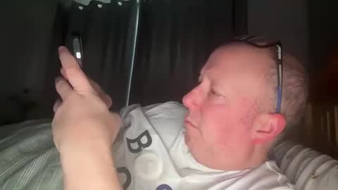 timtim19781978 online show from 02/17/26, 05:08