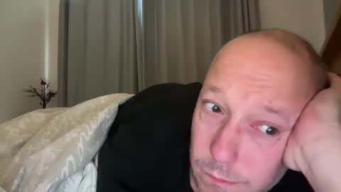 timtim19781978 online show from 03/10/26, 07:57